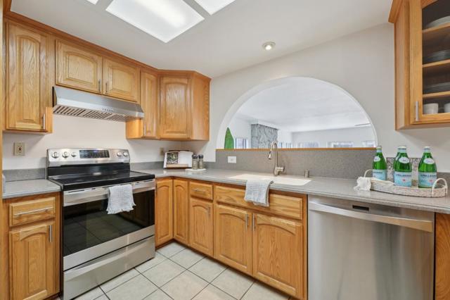5886 Falon Way, San Jose CA: https://media.crmls.org/mediaz/558f6fe7-4a23-433b-a07d-bd7aabf4b0e4.jpg