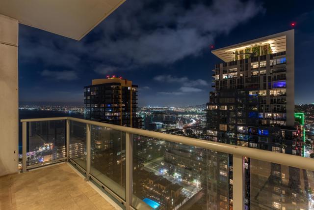 1262 Kettner Blvd, San Diego, California 92101, 2 Bedrooms Bedrooms, ,2 BathroomsBathrooms,Condominium,For Sale,Kettner Blvd,240029017SD