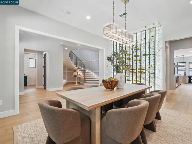 180 Castle Hill Ranch, Walnut Creek CA: https://media.crmls.org/mediaz/5590c094-75f7-47c2-a0ce-d99f4cb5e56d.jpg