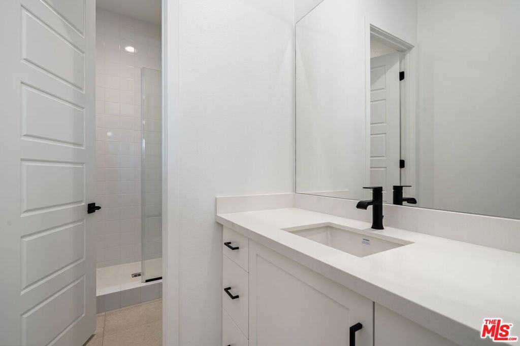 MLS #25613907 image #44