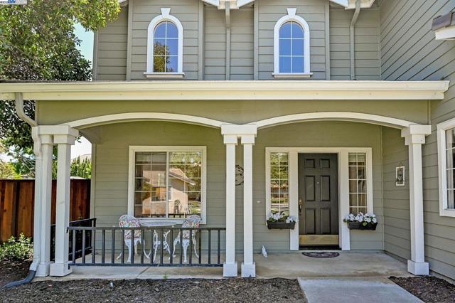 96 Trixie Dr, Livermore CA: https://media.crmls.org/mediaz/559176b6-5b0b-4f51-aaa9-81361bc2f6d6.jpg