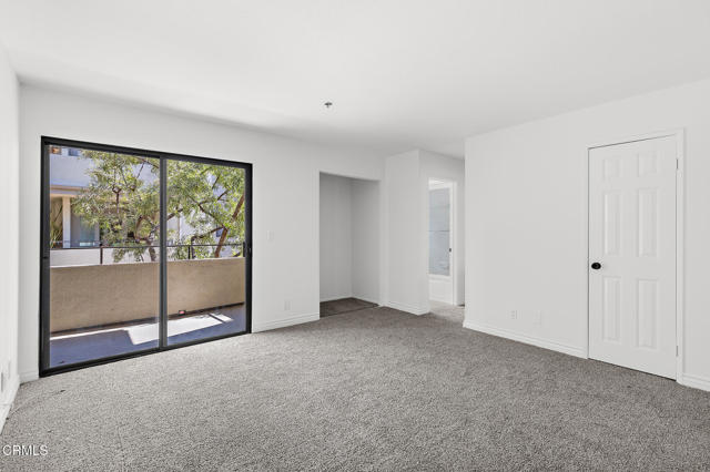 Detail Gallery Image 15 of 28 For 1000 E California Bld #204,  Pasadena,  CA 91106 - 2 Beds | 2/1 Baths