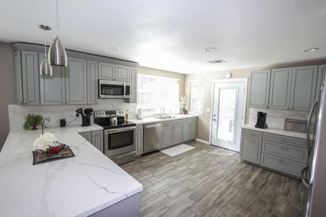 1296 Conference Drive, Scotts Valley CA: https://media.crmls.org/mediaz/55921578-ef94-4863-bc1f-d9a4b6a2f8ac.jpg
