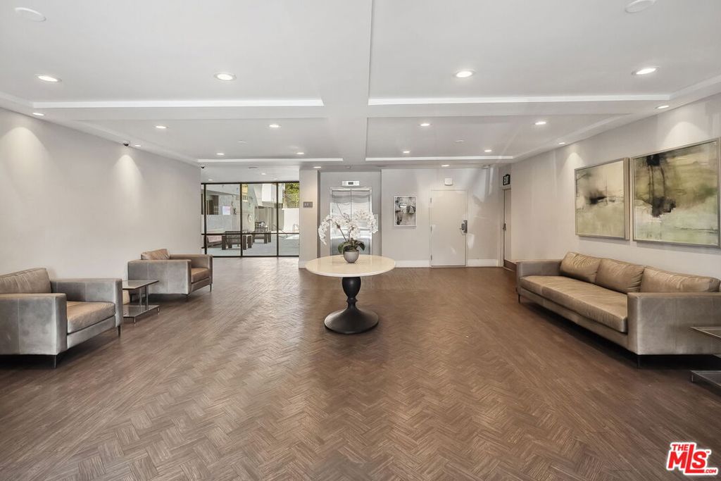 12115 San Vicente Boulevard #311