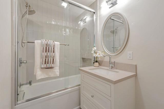 421 Ruby Street, Redwood City CA: https://media.crmls.org/mediaz/55948fa0-d5ff-49d8-9c46-f53173e604dd.jpg
