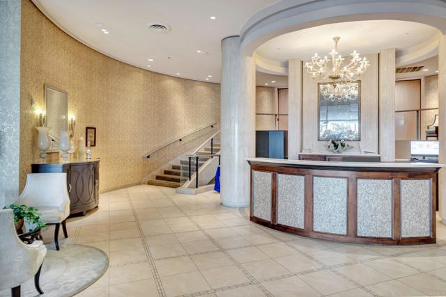 Detail Gallery Image 26 of 31 For 1820 Avenida Del Mundo #208,  Coronado,  CA 92118 - 2 Beds | 2 Baths