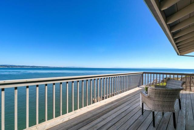 4250 Opal Cliff Drive, Santa Cruz CA: https://media.crmls.org/mediaz/5594e4eb-fc31-4874-848f-0f43ea3d08ca.jpg