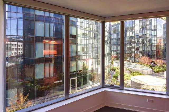 318 Main Street, San Francisco CA: https://media.crmls.org/mediaz/55966eed-1b3d-4d1d-b3f8-2c25a6893660.jpg