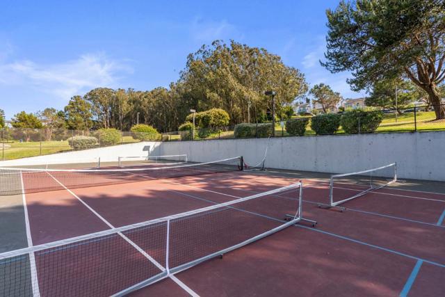 1 Appian Way, South San Francisco CA: https://media.crmls.org/mediaz/5596ba0e-1f88-4c82-ad8f-522fef99ec53.jpg