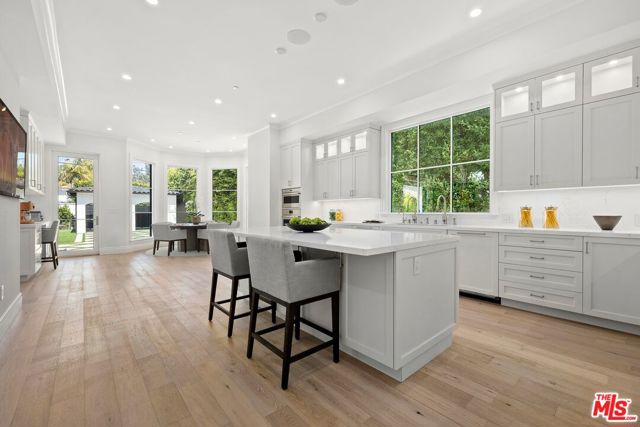 Image 14 of 42 For 722 Camden Drive