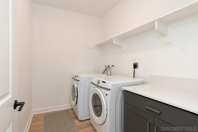 Image 14 of 27 For 841 Hana Ave  3