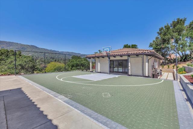 Image 30 of 75 For 18335 Lexington Drive