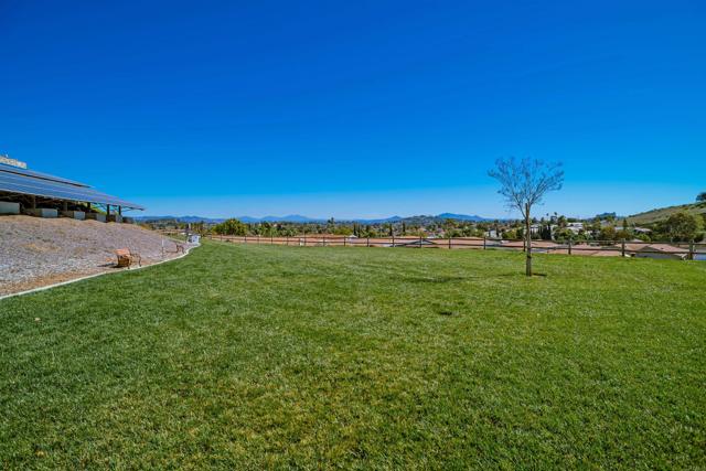 Detail Gallery Image 44 of 56 For 909 Richland Rd #115,  San Marcos,  CA 92069 - 3 Beds | 2 Baths