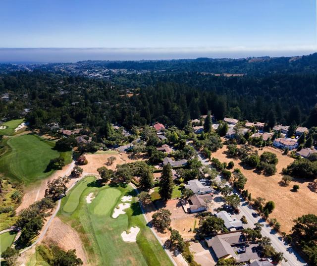 315 Seascape Resort Drive, Aptos CA: https://media.crmls.org/mediaz/5598d7bb-54b1-4f6c-88f4-8affc7f3158f.jpg