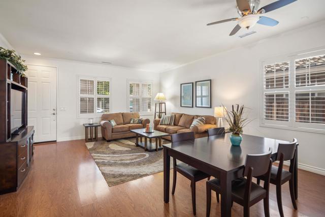 632 Lee Cir, Chula Vista CA: https://media.crmls.org/mediaz/5599837c-b091-4f20-a1b8-ebd924bfafb6.jpg