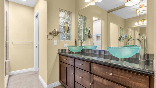 34585 Calle Tobara, Cathedral City CA: https://media.crmls.org/mediaz/559a6248-28fd-4e99-ab98-b7c76eaf7ed9.jpg