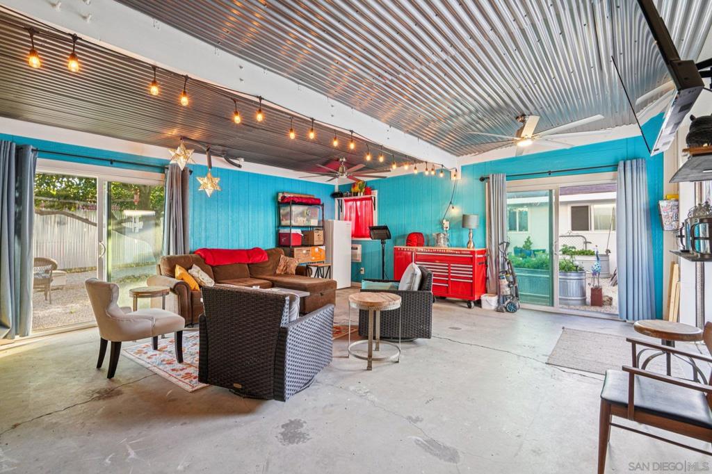 MLS #250043633SD image #28