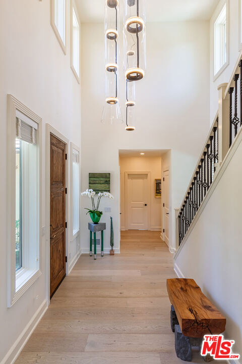 Drew Fenton | 1045 Cold Canyon Road Calabasas CA | MLS: 7361510