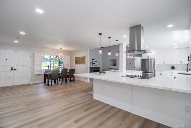 12580 Oaks North Drive, San Diego CA: https://media.crmls.org/mediaz/559e2516-44c4-447f-8980-176dc4688631.jpg