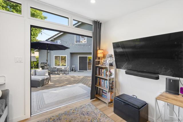 1655 Splitrail Dr., Encinitas CA: https://media.crmls.org/mediaz/559ea0b4-fcd6-41cf-91bc-0fc50e7b9ebb.jpg