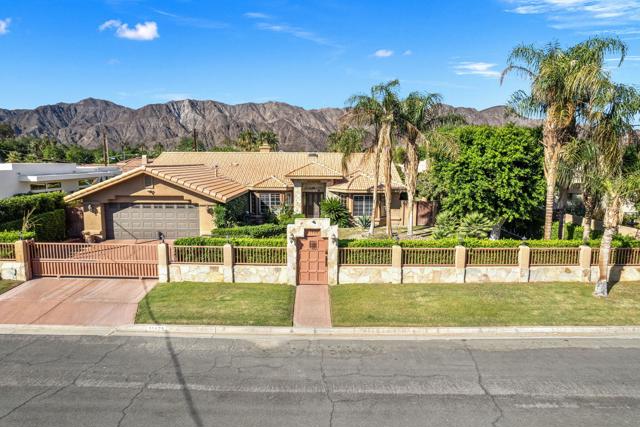 51425 Calle Quito, La Quinta CA: https://media.crmls.org/mediaz/559eaf0b-fdf5-4aad-ab50-2621ad3884b6.jpg