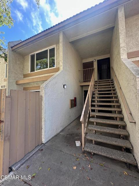 2410 Bolker Drive, Port Hueneme CA: https://media.crmls.org/mediaz/559f9083-d714-4c27-9887-a2a7ae4be924.jpg