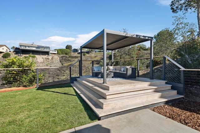 Detail Gallery Image 42 of 57 For 2134 Flying Hills Ln, El Cajon,  CA 92020 - 4 Beds | 3 Baths