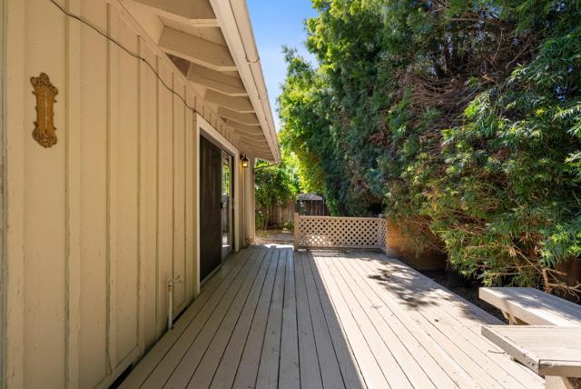50 Florence Court, Hollister CA: https://media.crmls.org/mediaz/55a03cc9-1283-4772-bb87-9903dccdd282.jpg