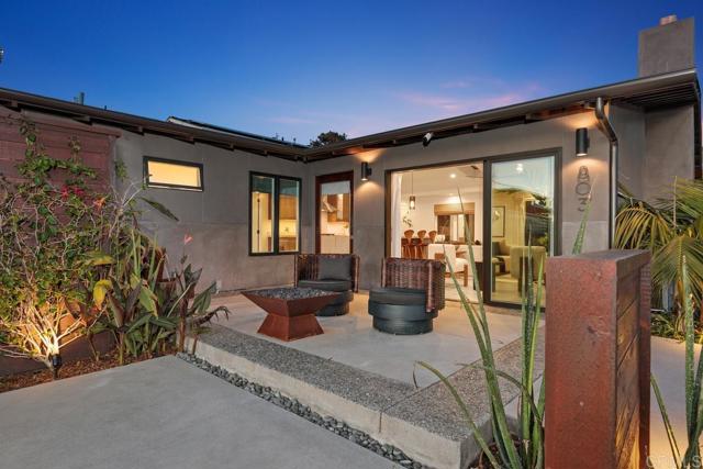 803 Saxony Road, Encinitas CA: https://media.crmls.org/mediaz/55a15f72-360c-43d0-a007-1deb0c9515d6.jpg