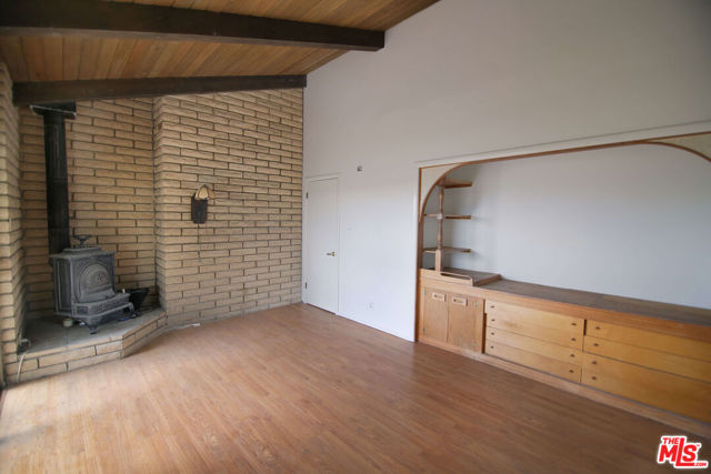 31523 Aguacate Road, San Juan Capistrano CA: https://media.crmls.org/mediaz/55a18418-259a-414e-bbb1-0f5e437e21f0.jpg
