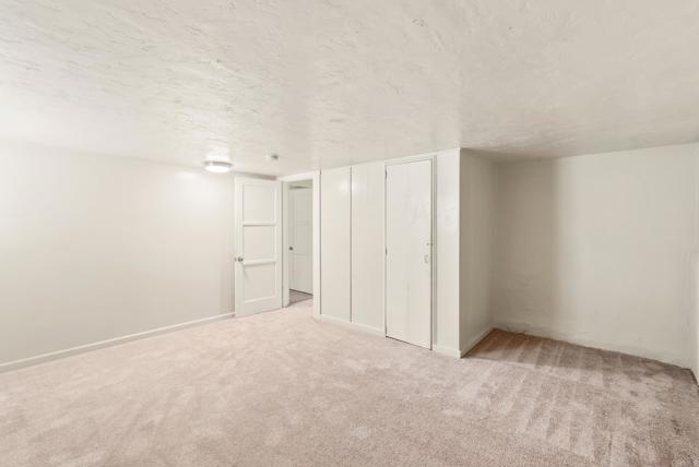 Detail Gallery Image 37 of 47 For 3040 Byron St, San Diego,  CA 92106 - 6 Beds | 2 Baths