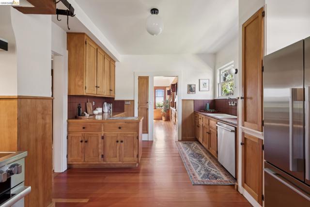 Image 30 of 60 For 938 San Benito Rd