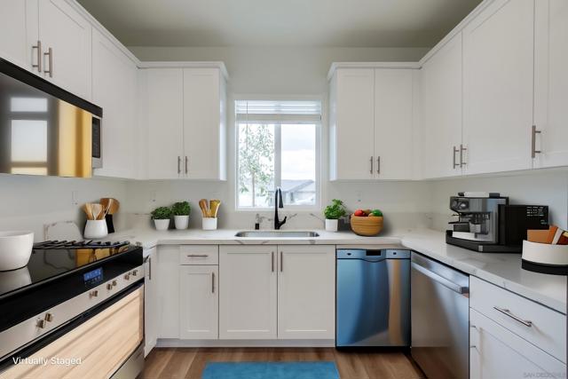 1624 Mauzy Way, El Cajon CA: https://media.crmls.org/mediaz/55a43bef-5058-45cb-90a9-7cddec30c6d4.jpg