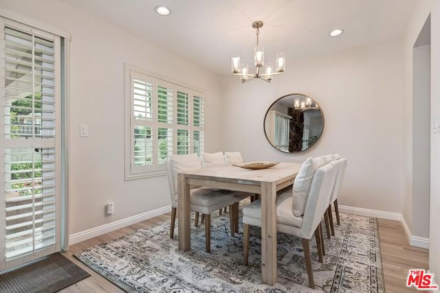 4307 Keystone Avenue, Culver City CA: https://media.crmls.org/mediaz/55a4a635-db48-4cbb-bec6-7aa9362865bd.jpg