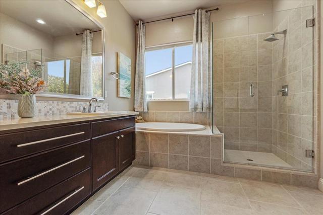 481 Logan Way, Marina CA: https://media.crmls.org/mediaz/55a4f85b-c803-4a35-8f90-be09ec1eab7d.jpg