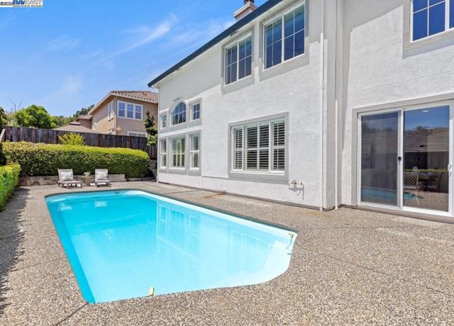156 Elisha Ln, San Ramon CA: https://media.crmls.org/mediaz/55a58f68-f8ab-4df9-b1c5-80ba9e3e2488.jpg