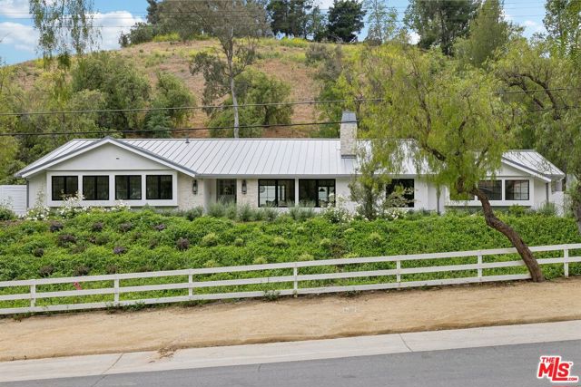 5565 Jed Smith Road, Hidden Hills, California 91302, 5 Bedrooms Bedrooms, ,5 BathroomsBathrooms,Single Family Residence,For Sale,Jed Smith,24416779