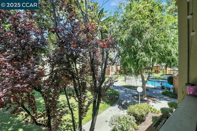 3051 Treat Blvd., Concord CA: https://media.crmls.org/mediaz/55a63c9b-0774-4302-8971-ac2f3989102f.jpg