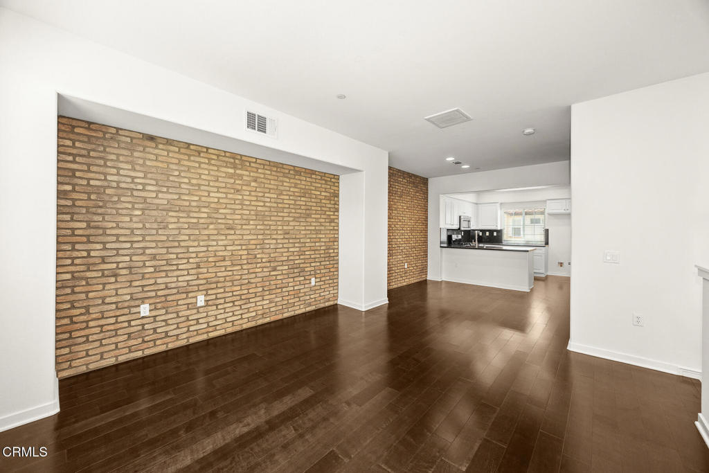 MLS #P1-23709 img 12