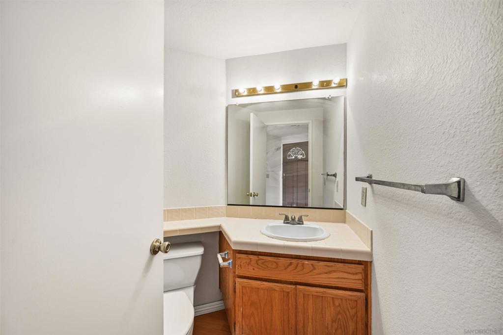 9260 Towne Centre Dr - photo 11