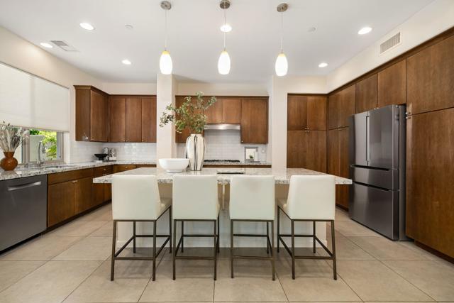 3000 Candlelight Lane, Palm Springs, CA 92264