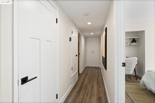 1515 Schenone Ct, Concord CA: https://media.crmls.org/mediaz/55a72a16-bbef-408c-bf41-1e1075d997b7.jpg