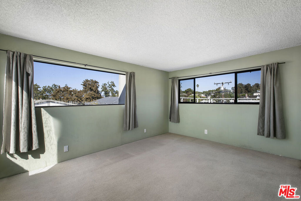 MLS #25618021 image #32