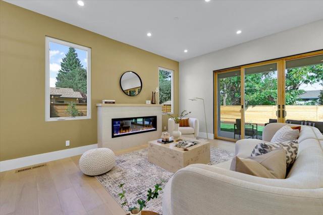 Image 10 of 65 For 1445 Isabelle Avenue