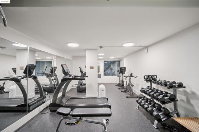 83 McAllister St, San Francisco CA: https://media.crmls.org/mediaz/55abb66a-6a39-450b-9766-d89ef0f3f7b8.jpg