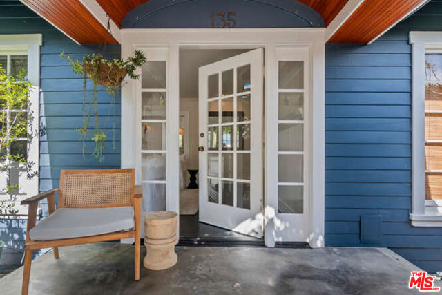 135 Ocean Way photo 6
