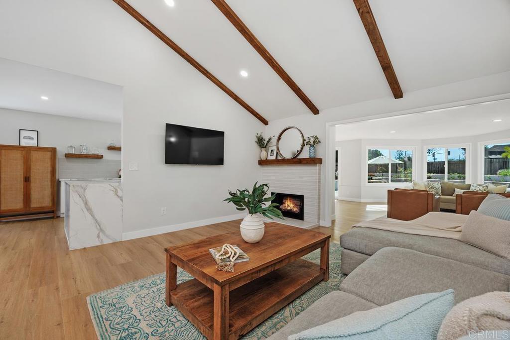 4185 Combe Way - photo 6