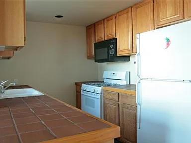 141145 Eddy Street,  CA: https://media.crmls.org/mediaz/55b15e88-3588-41e8-9081-accde9cf929b.jpg