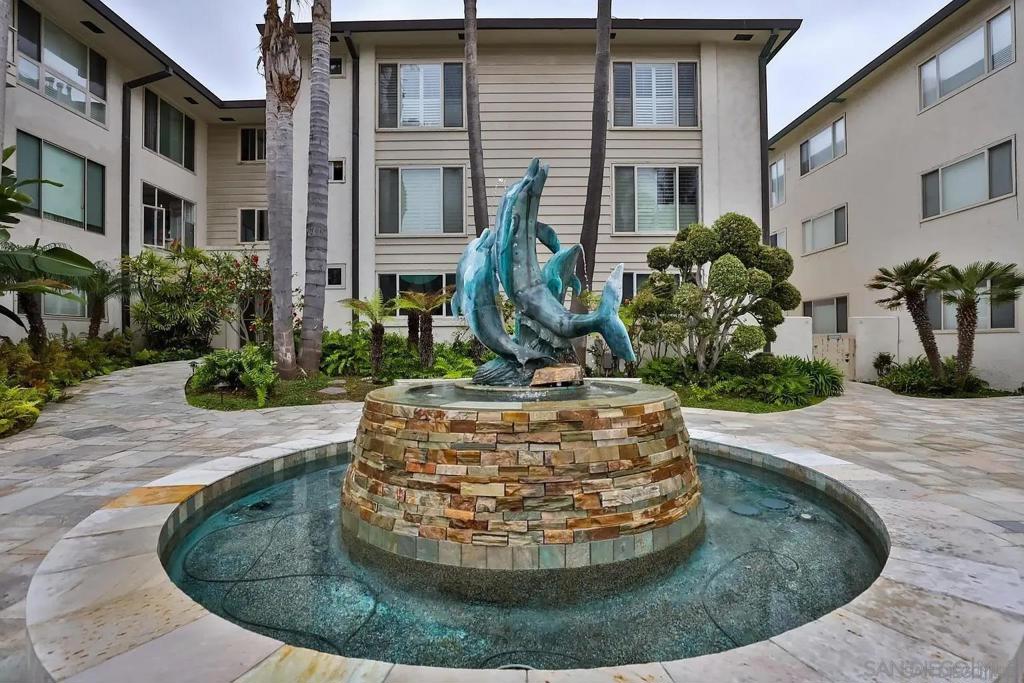 220 Coast Blvd - photo 4