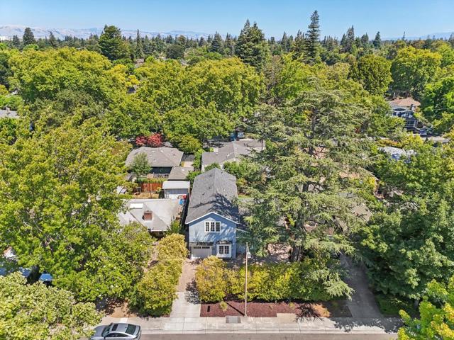 236 Willow Road, Menlo Park CA: https://media.crmls.org/mediaz/55b1bd1c-2ef3-471c-aecf-2a0ff8e9bb32.jpg